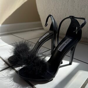 Steve Madden Black Feather Strap High-Heel